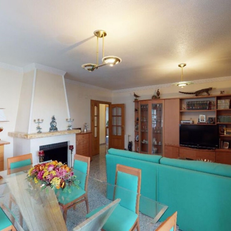 Townhouse in Sax (Ref: 3028 MTP3900)