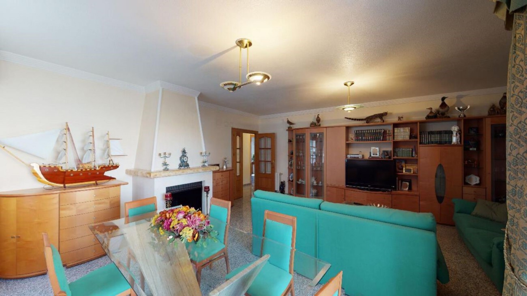 Townhouse in Sax (Ref: 3028 MTP3900)