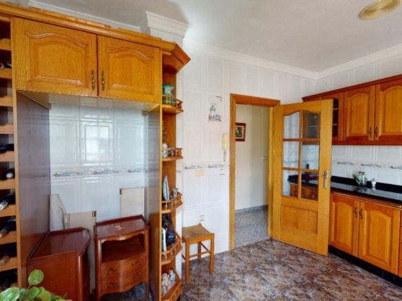 Townhouse in Sax (Ref: 3028 MTP3900)
