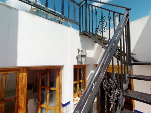 Townhouse in Sax (Ref: 3028 MTP3900)