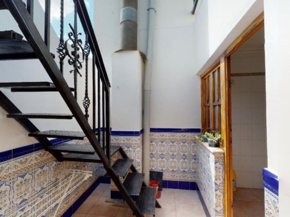 Townhouse in Sax (Ref: 3028 MTP3900)