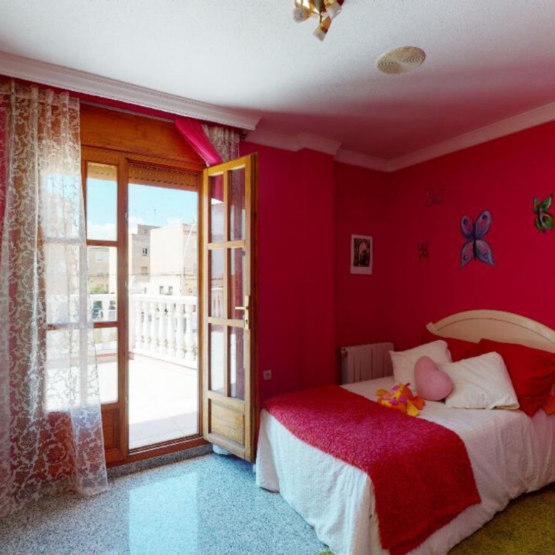 Townhouse in Sax (Ref: 3028 MTP3900)