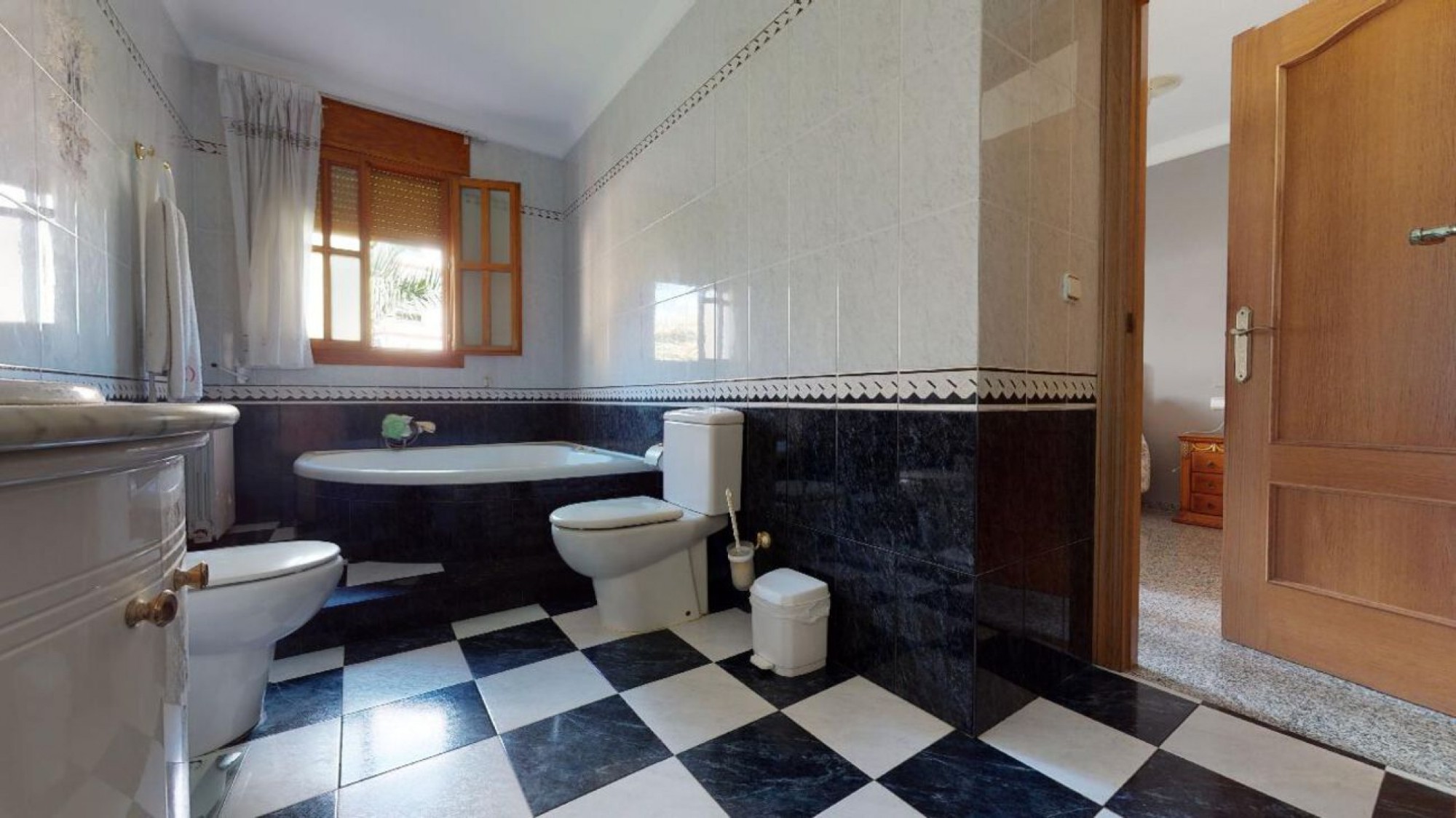 Townhouse in Sax (Ref: 3028 MTP3900)
