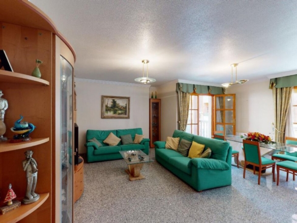 Townhouse in Sax (Ref: 3028 MTP3900)