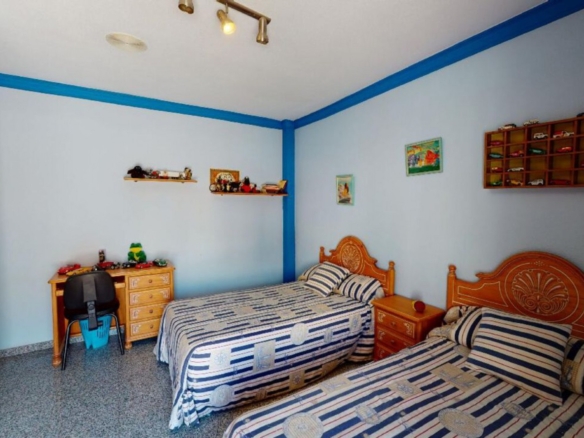 Townhouse in Sax (Ref: 3028 MTP3900)