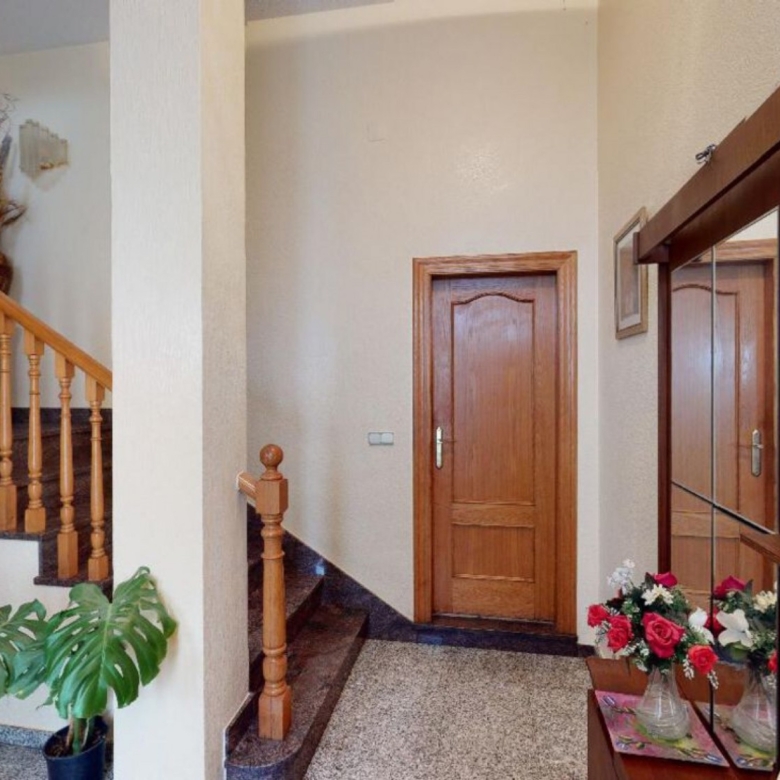 Townhouse in Sax (Ref: 3028 MTP3900)