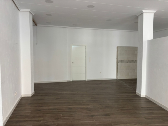 Commercial Property in Sax (Ref: 23201)