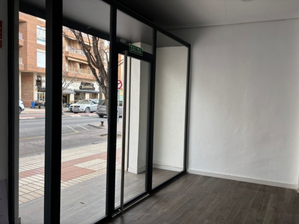 Commercial Property in Sax (Ref: 23201)