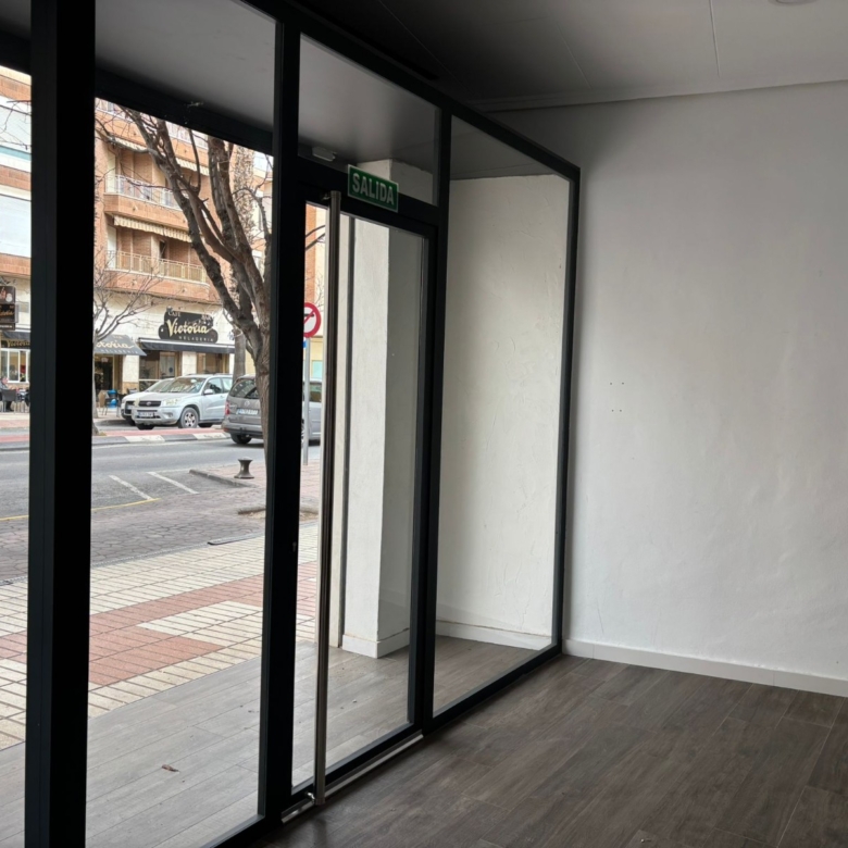 Commercial Property in Sax (Ref: 23201)