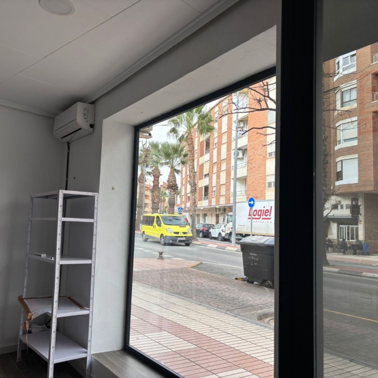 Commercial Property in Sax (Ref: 23201)