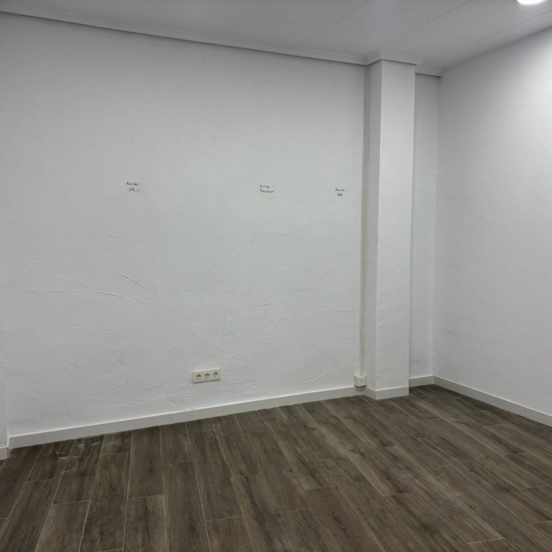 Commercial Property in Sax (Ref: 23201)