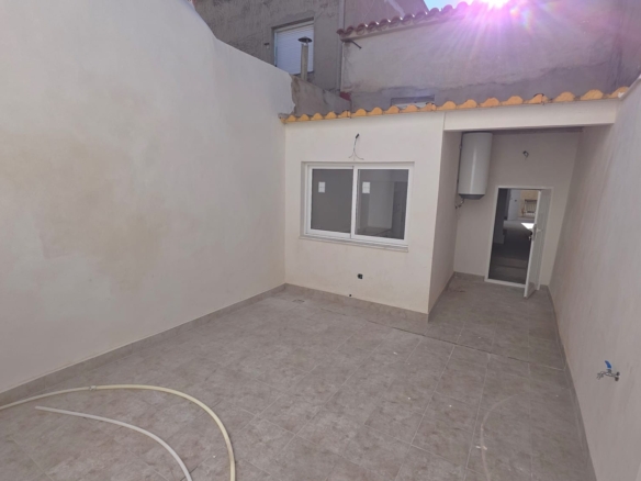 Townhouse in Pinoso (Ref: AM-PNRELOJ)