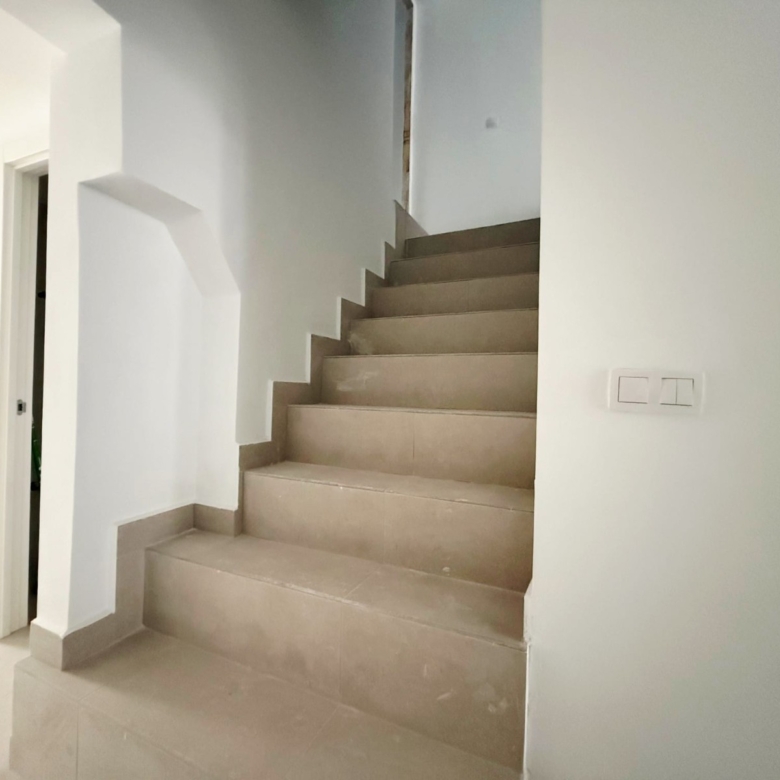 Townhouse in Pinoso (Ref: AM-PNRELOJ)