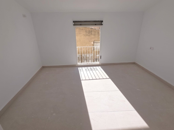 Townhouse in Pinoso (Ref: AM-PNRELOJ)