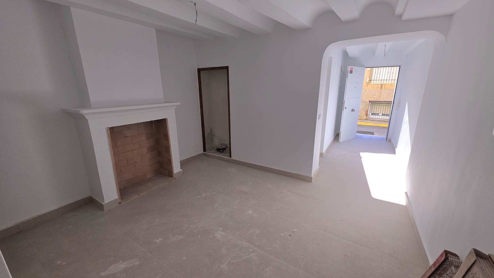 Townhouse in Pinoso (Ref: AM-PNRELOJ)