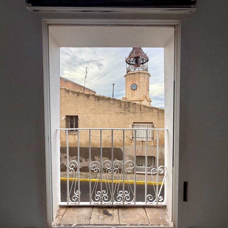 Townhouse in Pinoso (Ref: AM-PNRELOJ)