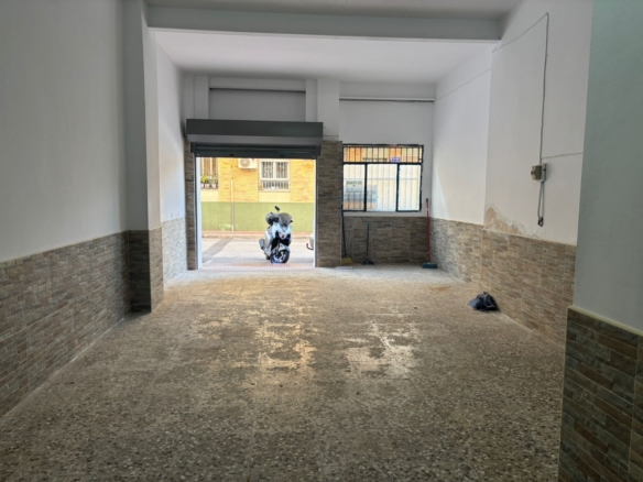 Garage in Sax (Ref: 23202)
