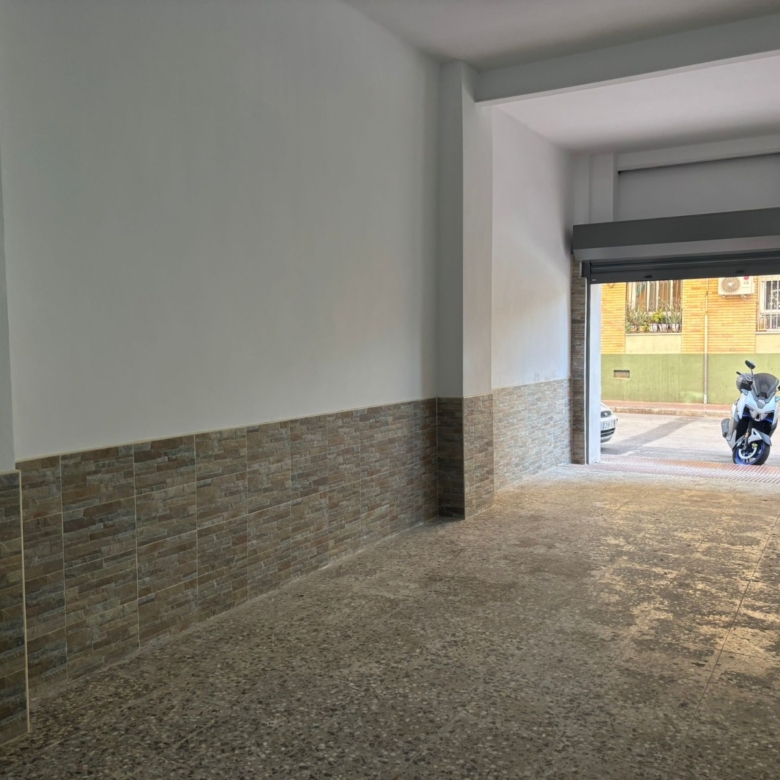 Garage in Sax (Ref: 23202)