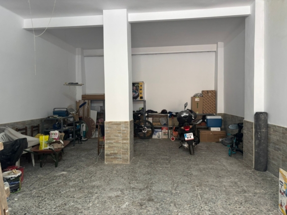 Garage in Sax (Ref: 23202)