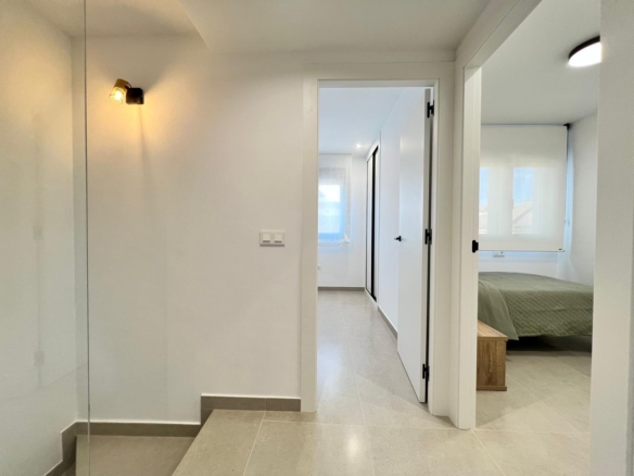 Townhouse in Benferri (Ref: AM-BENFERRI)