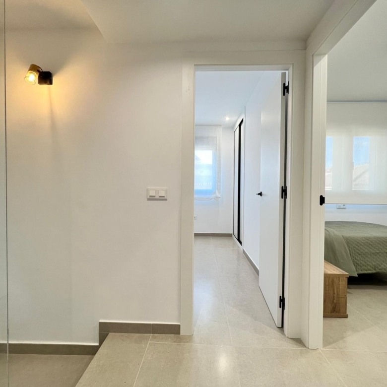 Townhouse in Benferri (Ref: AM-BENFERRI)