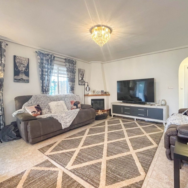 Villa in Monforte del Cid (Ref: 3016 2494)