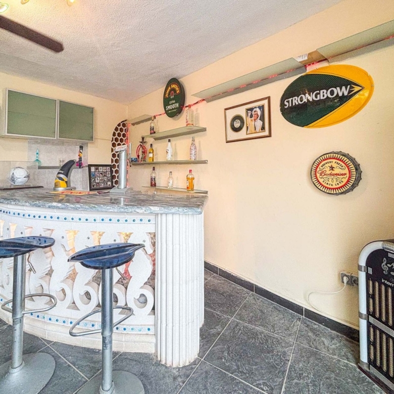 Villa in Monforte del Cid (Ref: 3016 2494)