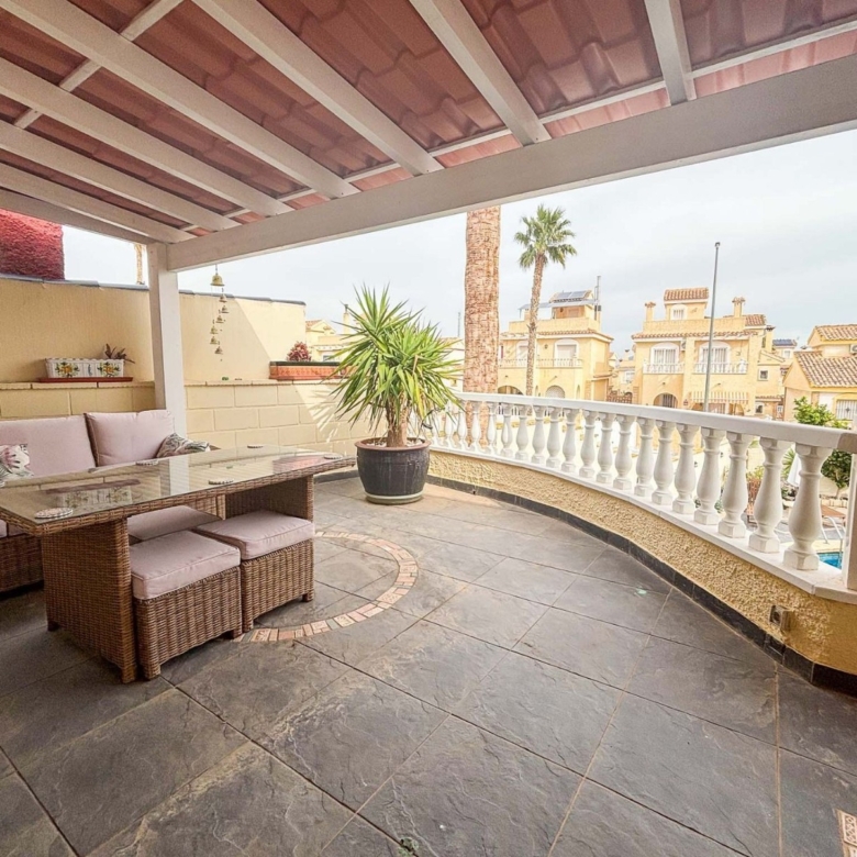Villa in Monforte del Cid (Ref: 3016 2494)