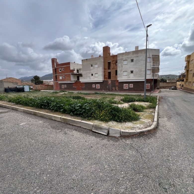 Plot in Hondón de los Frailes (Ref: AM-URBANPLOT)