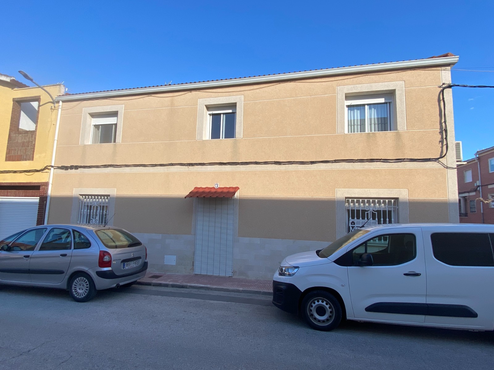 Townhouse in Sax (Ref: 23023)