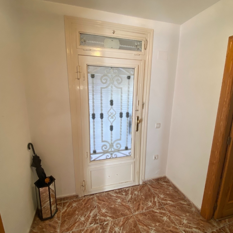 Townhouse in Sax (Ref: 23023)