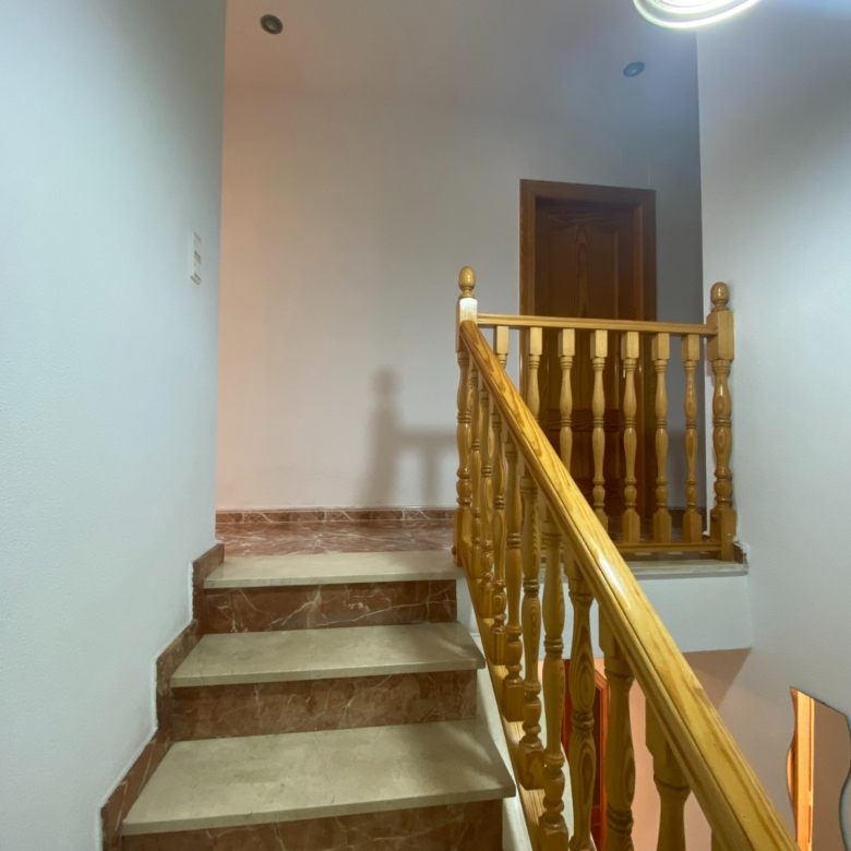 Townhouse in Sax (Ref: 23023)