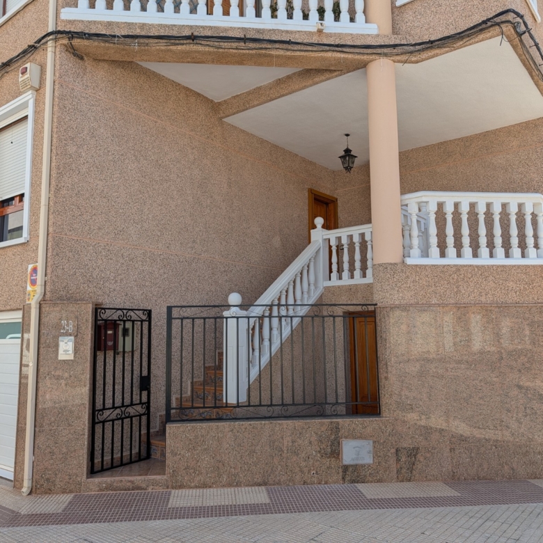 Townhouse in Sax (Ref: 23203)