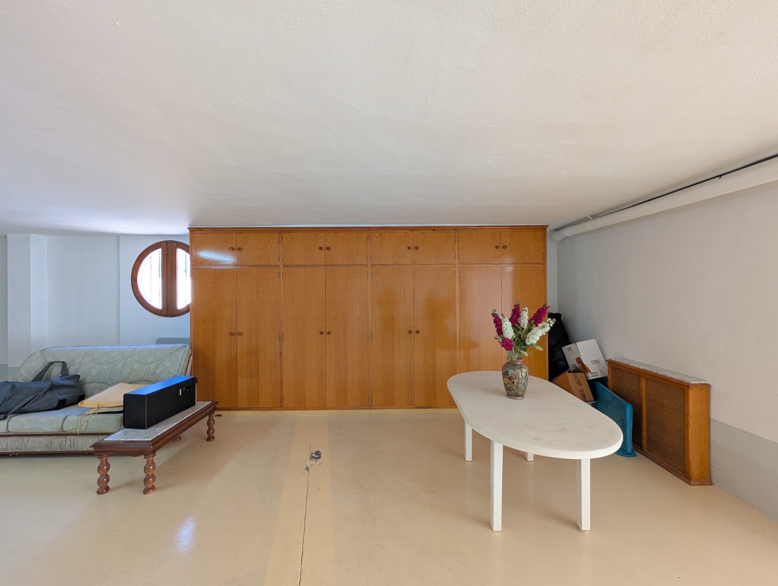 Townhouse in Sax (Ref: 23203)
