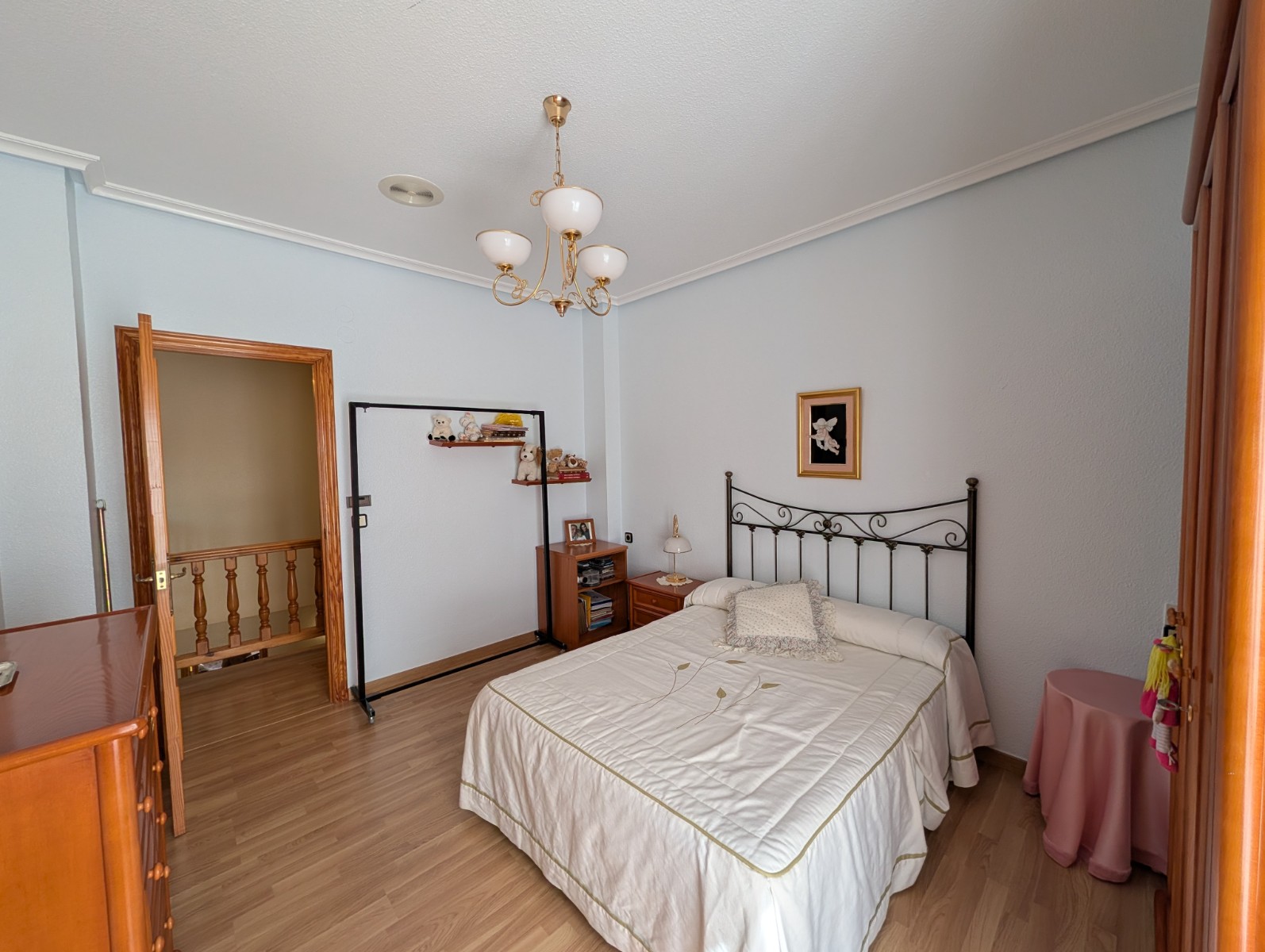 Townhouse in Sax (Ref: 23203)