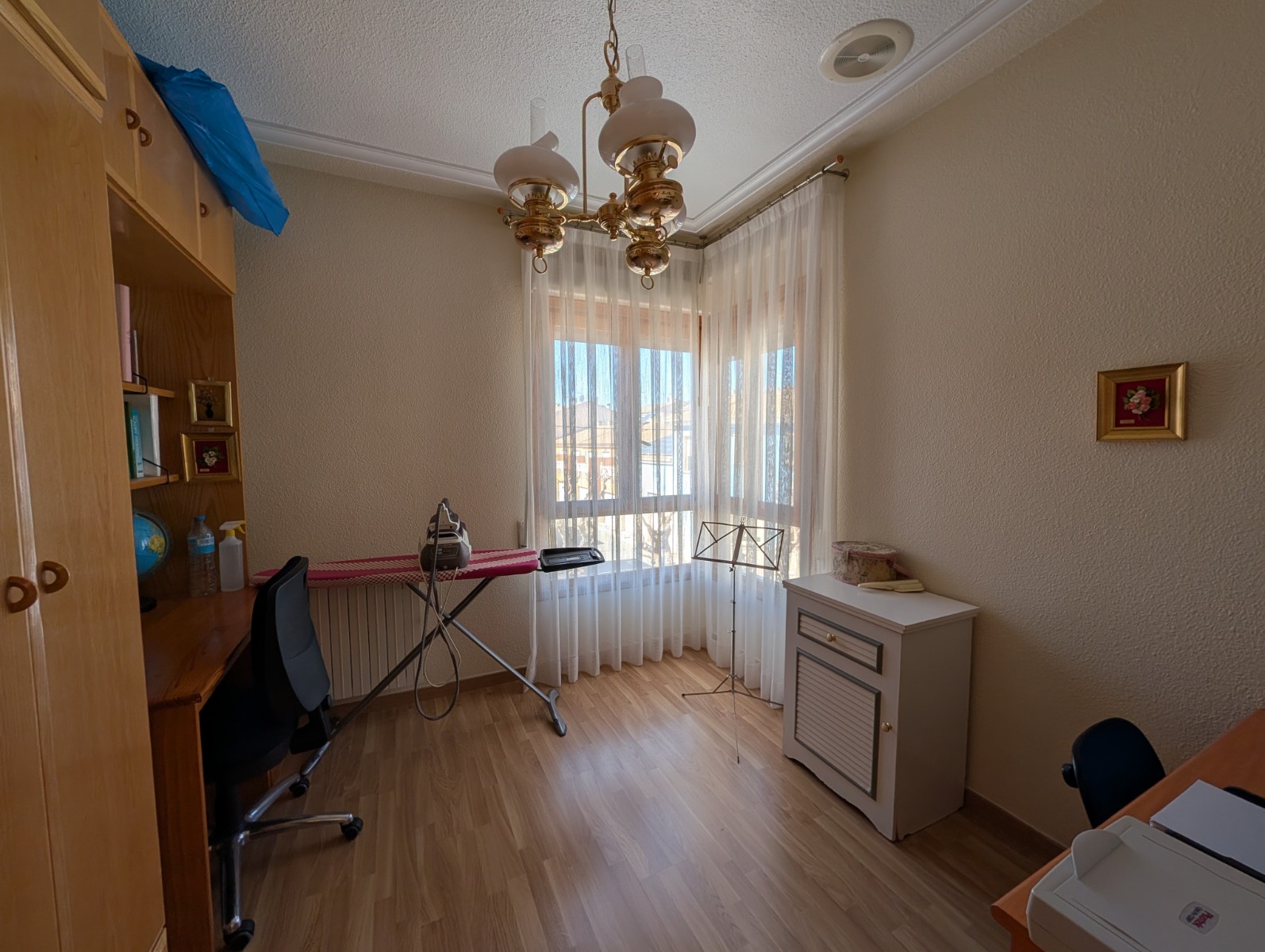 Townhouse in Sax (Ref: 23203)