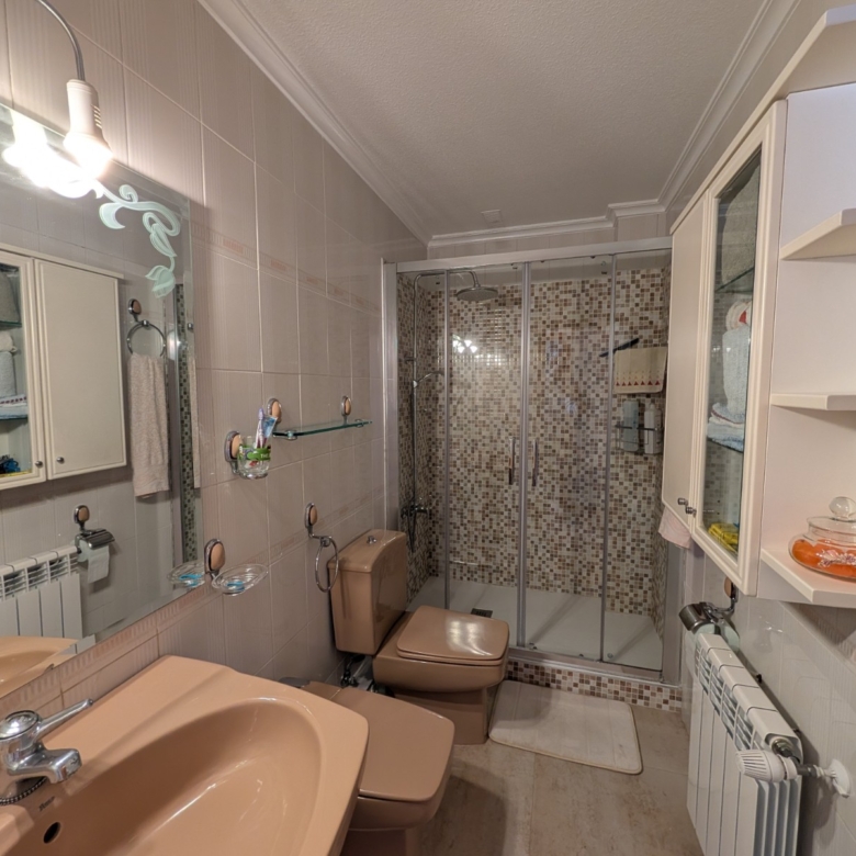 Townhouse in Sax (Ref: 23203)