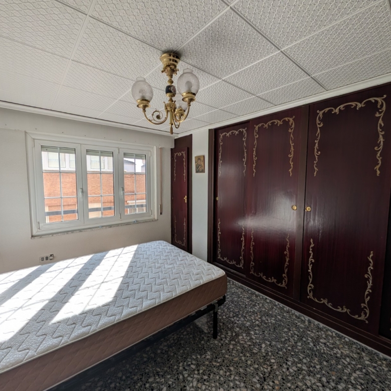 Apartment in Sax (Ref: 23205)