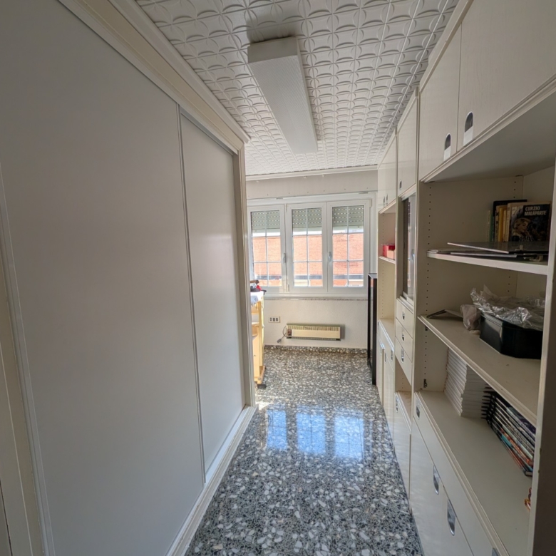 Apartment in Sax (Ref: 23205)