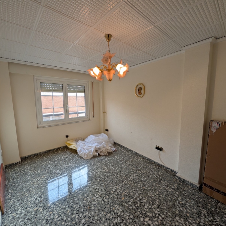 Apartment in Sax (Ref: 23205)