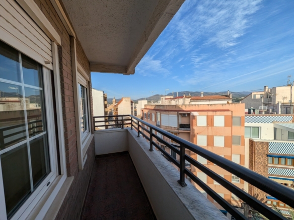 Apartment in Sax (Ref: 23205)