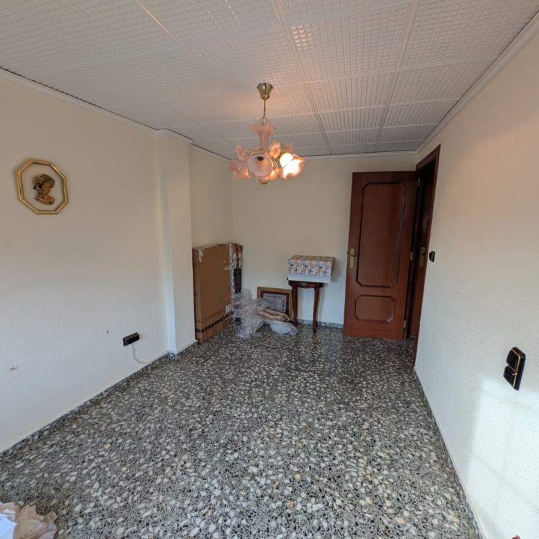 Apartment in Sax (Ref: 23205)