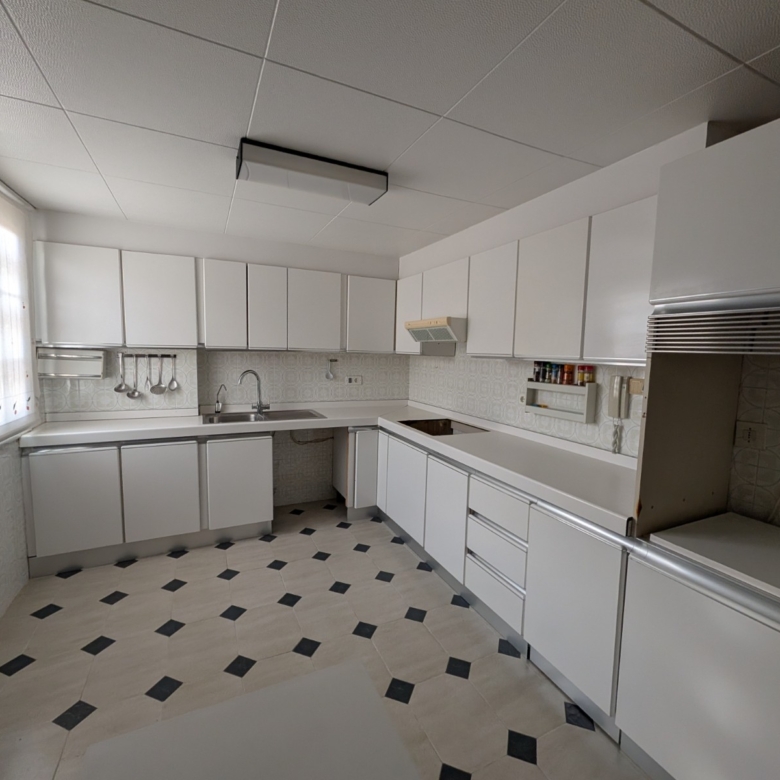 Apartment in Sax (Ref: 23205)