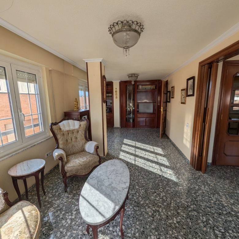 Apartment in Sax (Ref: 23205)