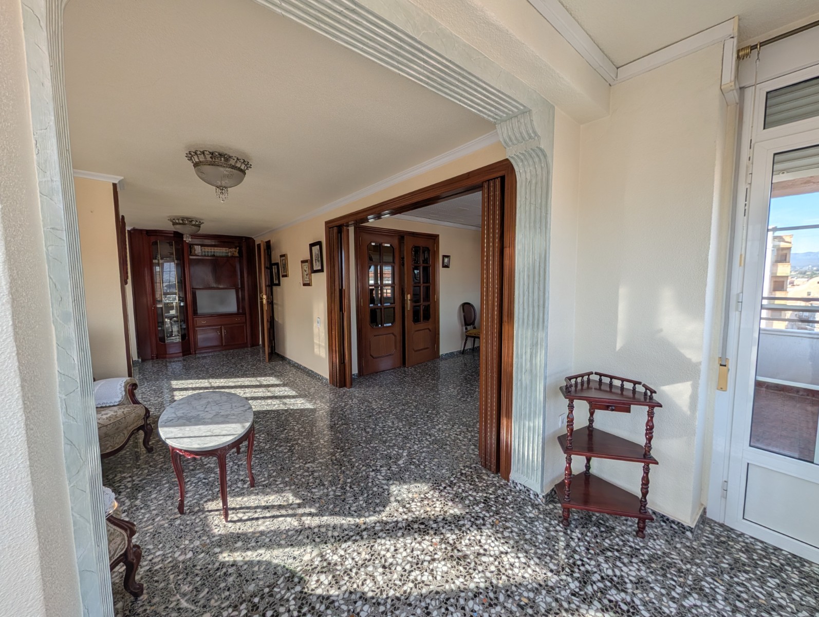 Apartment in Sax (Ref: 23205)