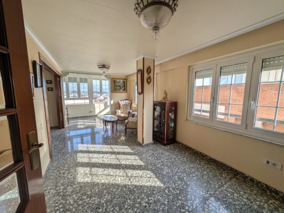 Apartment in Sax (Ref: 23205)