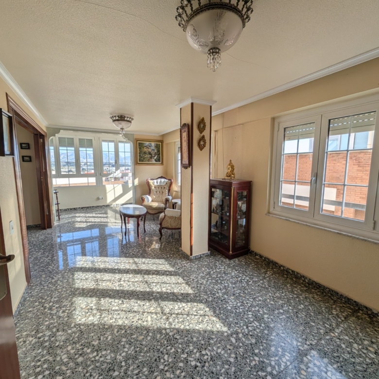 Apartment in Sax (Ref: 23205)