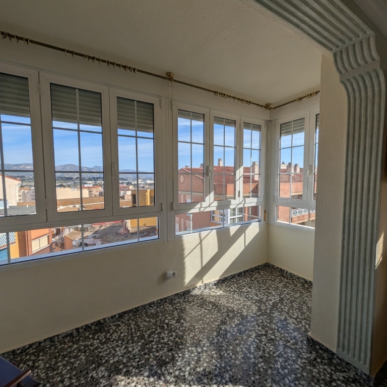 Apartment in Sax (Ref: 23205)