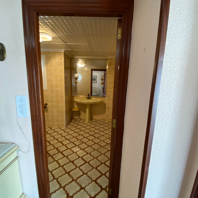 Apartment in Sax (Ref: 23205)
