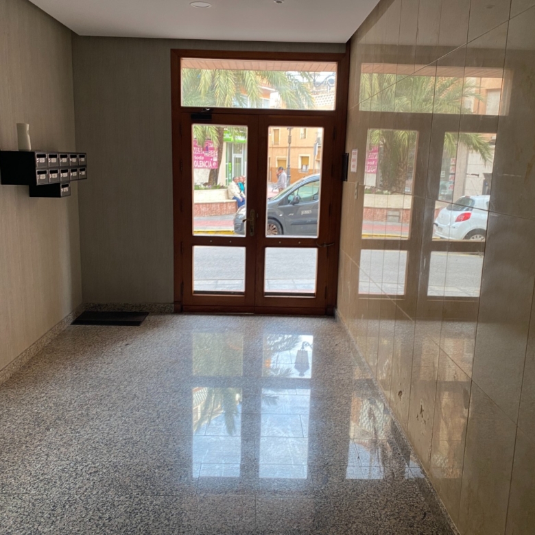 Apartment in Sax (Ref: 23205)